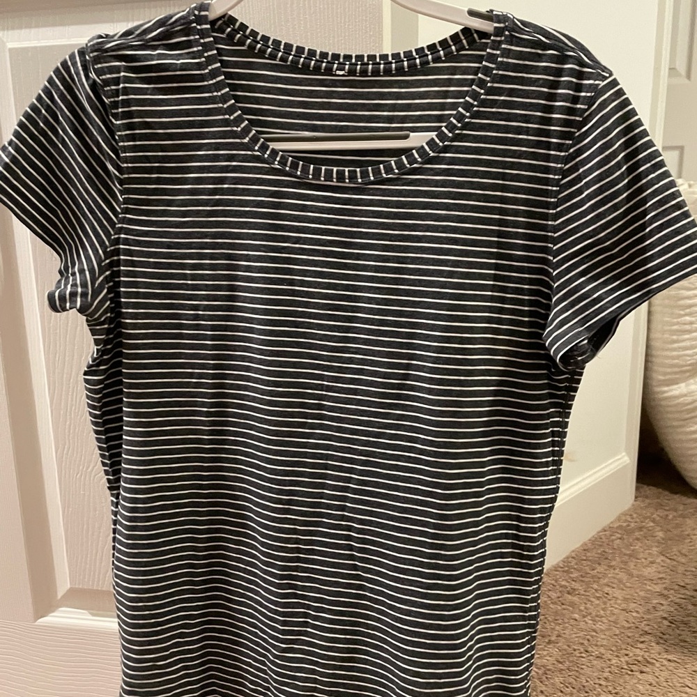 Lululemon love crewneck tshirt